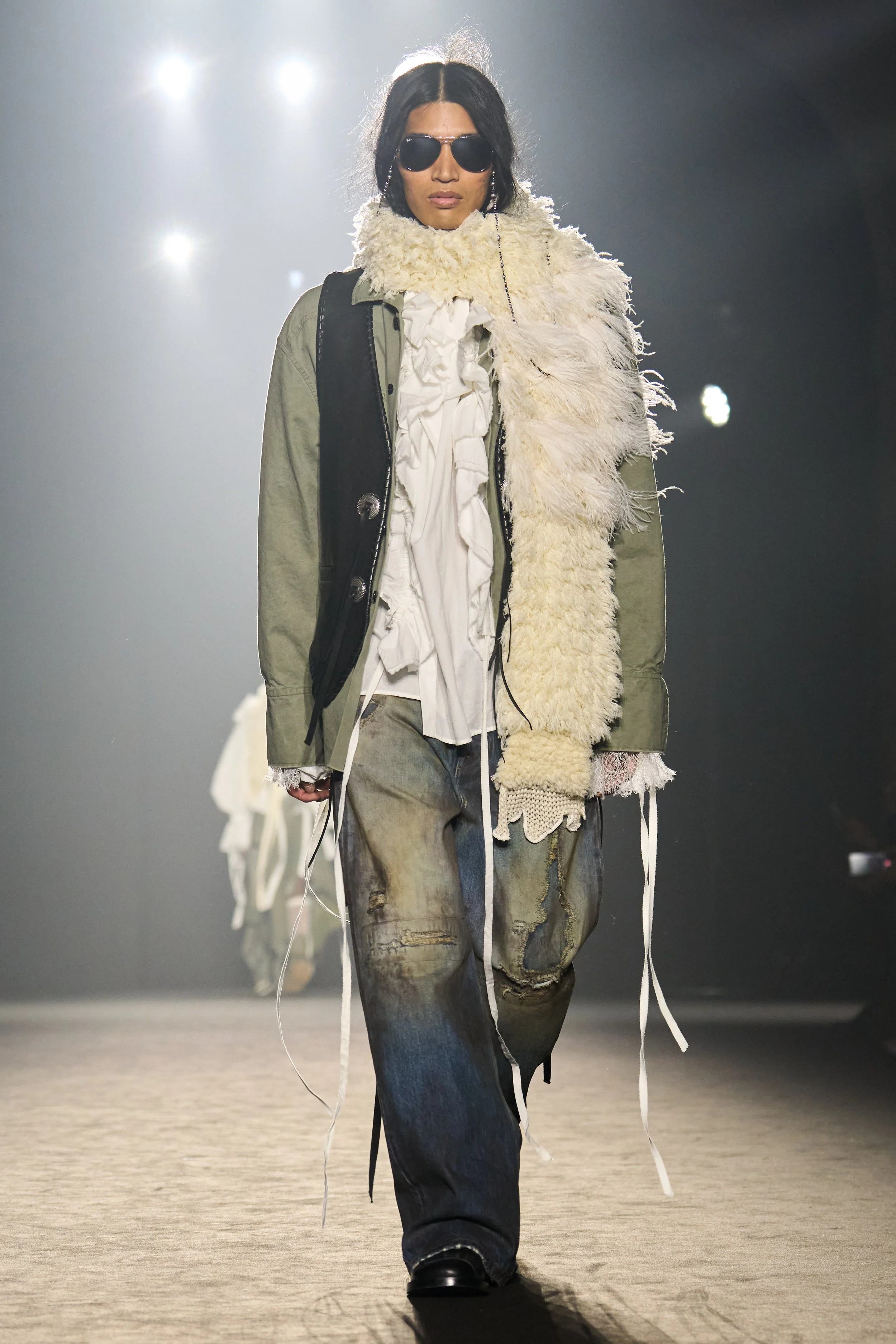 ANN DEMEULEMEESTER FW25 —